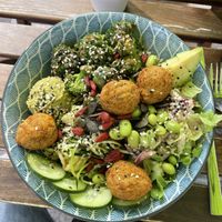 Green Bowl with falafel  at Fancy Bowls & Superfood in Tuttlingen