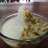 Es Kacang Hijau
It's Mungbean Dessert served with santan and our secre recipe at Sleko x GodaGado in Yogyakarta