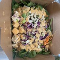 Creamy cashew bowl. So delicious. 🤤   at MOM's Organic Market Café in Jessup