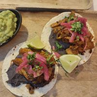 Tacos de *pollo*  #Veganuary at Pasapan in Segovia