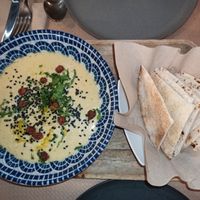 Hummus at Pasapan in Segovia