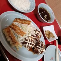 mixed set meal (gyoza, karaage, rice, soup, side dish) #Veganuary at Izakaya Masaka in Tokyo