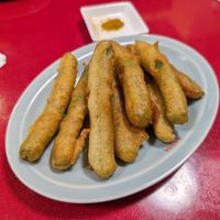 Tempura green beans at Izakaya Masaka in Tokyo