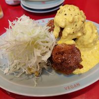 Kaarage with tartar sauce at Izakaya Masaka in Tokyo