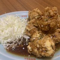 Vegan chicken at Izakaya Masaka in Tokyo