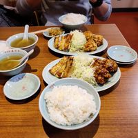 2 sets of lunch set, moxed karaage and gyoza set at Izakaya Masaka in Tokyo
