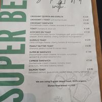 Breakfast at Super Be Juicery in Marbella