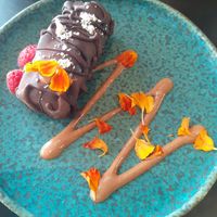 Snickers bar🤩 at Super Be Juicery in Marbella