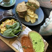 Vegan eiersalade en club sandwich  at Anne&Max in Rotterdam