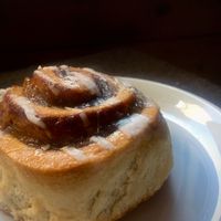 Fluffy cinnamon roll at Bakery Bakery - Breitenrain in Bern