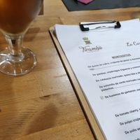 También tienen una buena variedad de cervezas italianas. at Tiramisù in Parets Del Valles