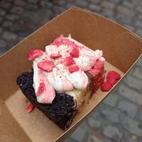 Napolitan cake at Chez Malachy - Preorder only in Brussels