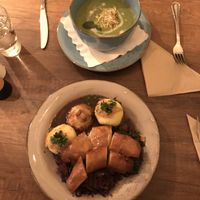 The daily soup (upper) and the Seitan Duck (lower) at Försters in Berlin