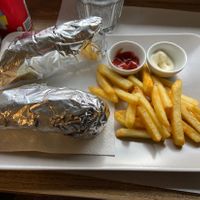 Piadina vöner menù   at Pizzeria-Kebab Monte Ararat in Varese