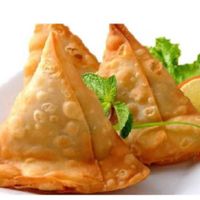 VEG. SAMOSAS
SIMPLY YUM YUM at Delhi Bites in London