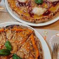 Pizze vegane at Il Melograno in Trieste