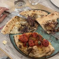 Classic pizza dough and high-hydrated one  at Il Melograno in Trieste