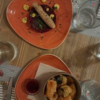 Verdure stagionali in tempura e Barbatrucco at Il Melograno in Trieste