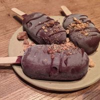 Peanut butter chocolate ice cream bar #Veganuary at MESA Restaurant in Paris