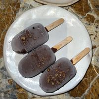   at MESA Restaurant in Paris