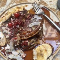 Way too much syrup   at MESA Restaurant in Paris