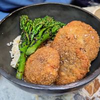 Shiitake tonkatsu at MESA Restaurant in Paris
