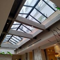  at MESA Restaurant in Paris