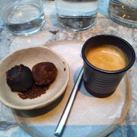Truffles et café at MESA Restaurant in Paris