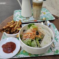  at Peacefood Cafe in Montpellier