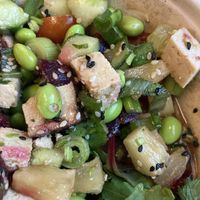 Bowl with smoked tofu  at Ma'loa in Hannover