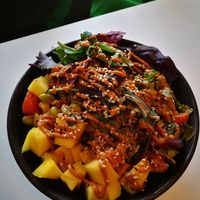 BioTofu-sushiReis50/50zucchiniNudeln-peanutsauce(mangoextra) at Ma'loa in Cologne
