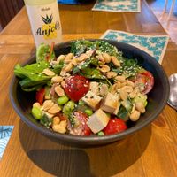 Vegan tofu bowl  at Ma'loa - Hausvogteiplatz in Berlin