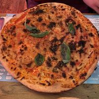 Pizza Originale at Hafenliebe in Neuss