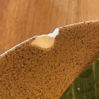 Cheap broken plates  at TA Vegan House in Hamburg