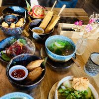 Viele kleine Feinigkeiten….  at TA Vegan House in Hamburg