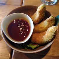 Bowl Avocado in Tempura mit Hoisinsauce at TA Vegan House in Hamburg