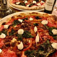 Vegan sausage party. at Daddy Greens Pizzabar - Iso Roobertinkatu in Helsinki