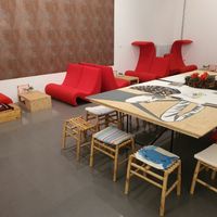 Lots of places to chill,  eat and chat at Palais Café in Dresden