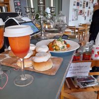  at Allas Kafé in Gnesta