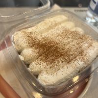 3 Leches Cinnamonroll 6,49€  at It's a Trap in Dublin