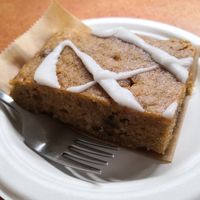 Carrot cake at Ethos Brothers in Brentwood