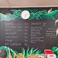 Drinks at Ethos Brothers in Brentwood