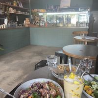 Yum at Ours in Caloundra