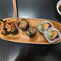 Variety of sushis at Shū ShòuSī 蔬壽司 - Yasaisushi in Taichung