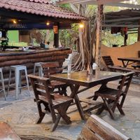 The restaurant is outside at Ando Loco in Koh Phangan
