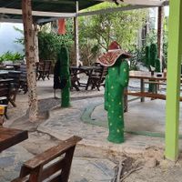 As you can see it quite close to the road so you get traffic noise at Ando Loco in Koh Phangan