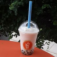 Regular (16 oz) Coconut Smoothie, made w/ almond milk & tapioca boba at Bánhwich in Lincoln