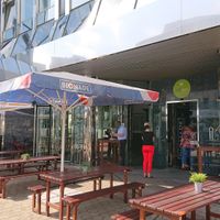 Situated in the same building as BMW/MINI at Esstgrün in Dusseldorf