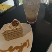 Torta Lucuma Manjar y Chai Latte   at La Converseria in Santiago