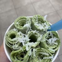 Vegan matcha base with coconut shreds at Sweet Creams in Honolulu